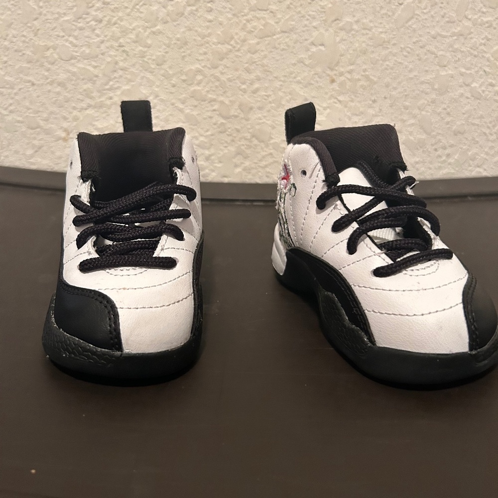 Toddler shoes